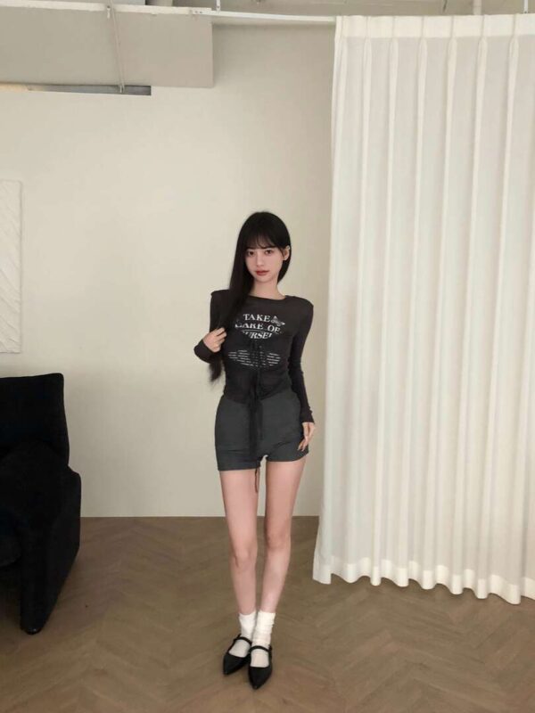 F33 設計師款江南小姊姊透膚綁帶腰身tee