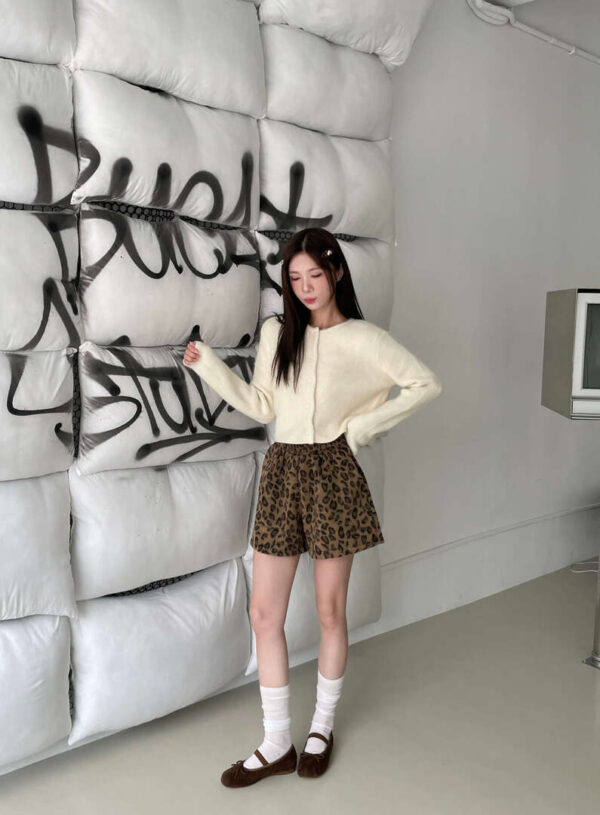 G12 設計師款法式豹紋絨感短褲