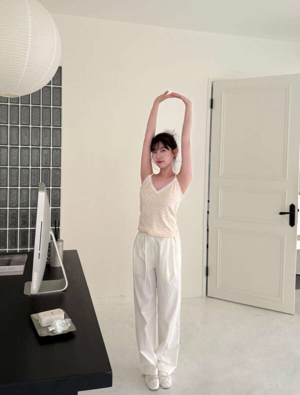N74 Lisse小鎮pink奶油蕾絲碎花背心