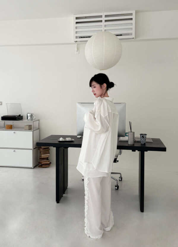 N35 “現貨” 奧蕾莉初夏設計師款柔軟珠光襯衫