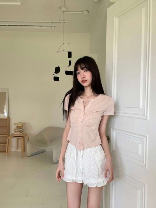 P16 歐瑞安娜的抓皺柔軟蕾絲T-shirt