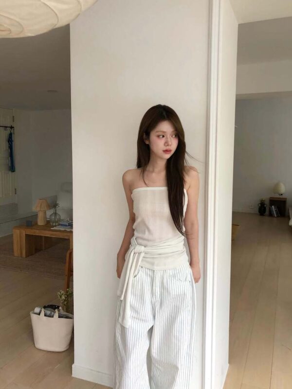 T42 Chloe克洛伊的平口綁帶設計背心