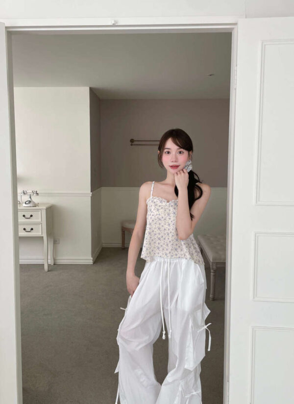 S06 溫妮爾的小碎花蕾絲後鬆緊背心