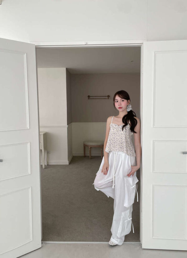 S06 溫妮爾的小碎花蕾絲後鬆緊背心