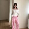 V38 Petalia皮塔莉亞的柔軟斜肩一字領上衣