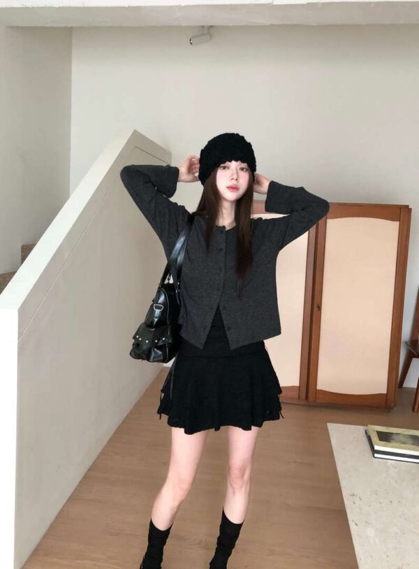 1 (71) V18 戴安娜的百搭柔軟薄針織上衣外套