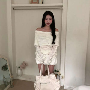 V55 Notting Hill諾丁山的軟針織一字領上衣 - 白, 預購