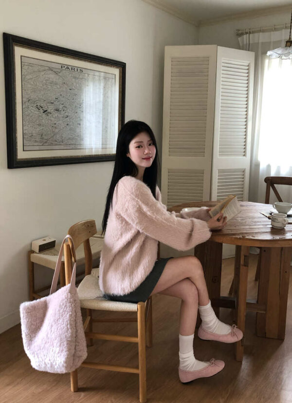 W08 初雪安格拉軟Q毛毛上衣