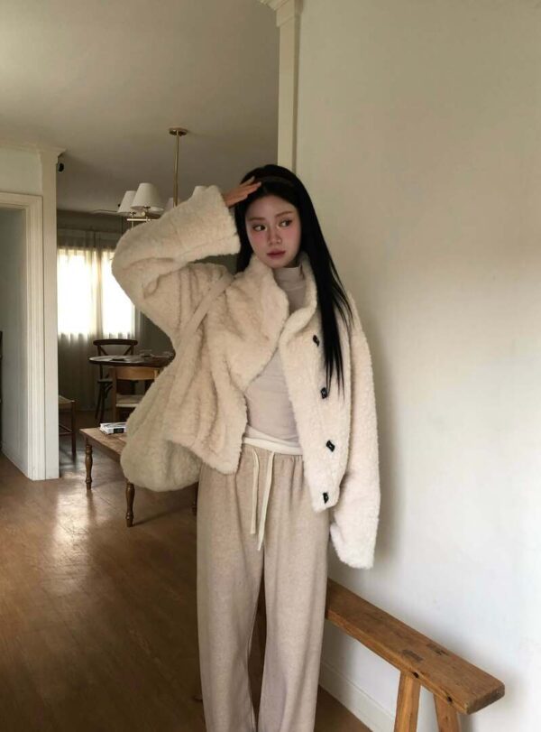 W01 Hanna哈娜的格紋毛毛外套+毛毛包