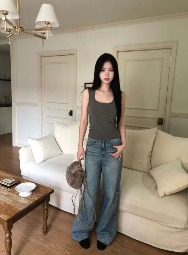 W20 尤娜的舒適絨面磨毛背心