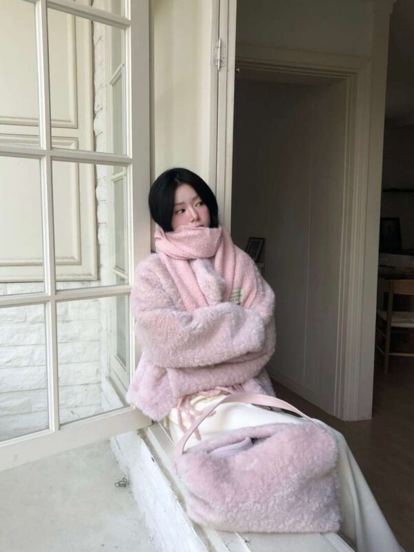 W40 愛比的柔軟圈圈毛baby圍巾