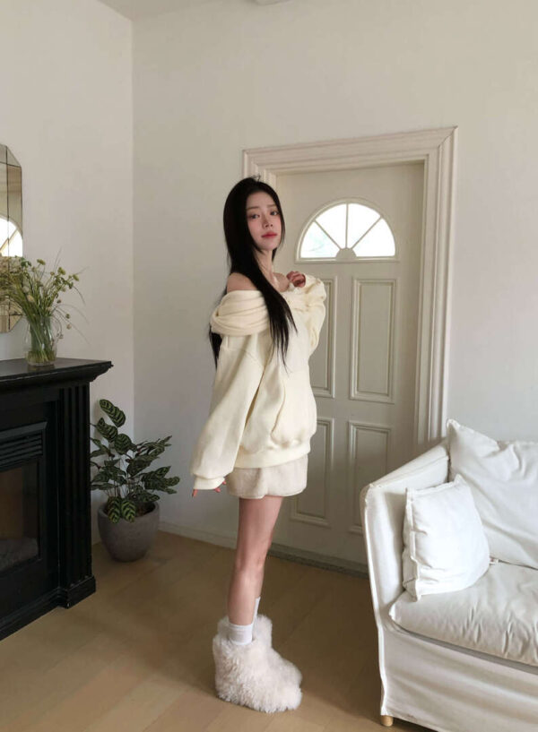 Y27 維爾拉的捲捲絨毛鬆緊腰短褲