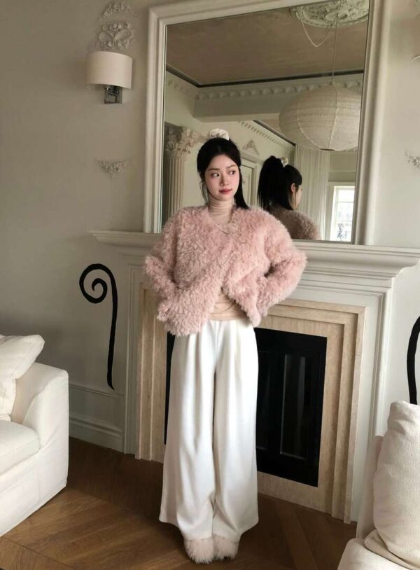 Y23 Belinda貝琳達的軟絨毛蝴蝶結外套