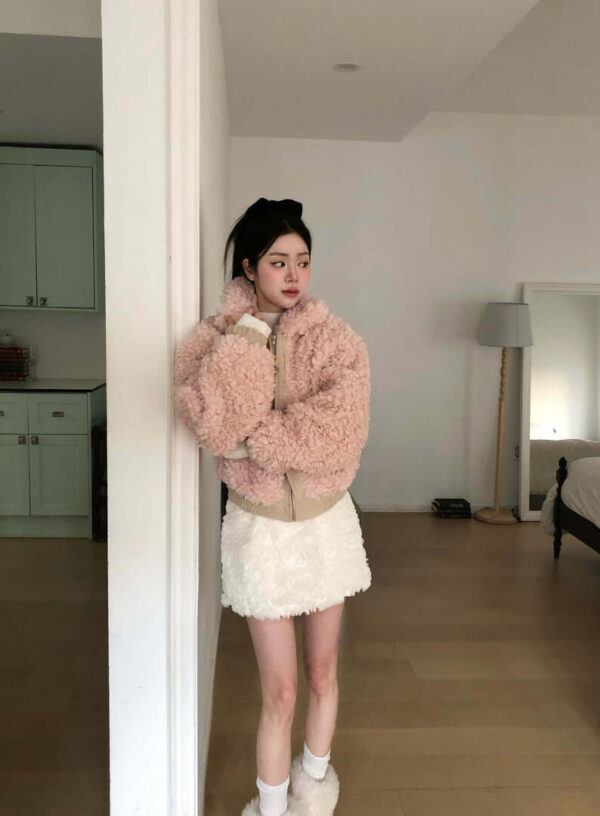 Y29 Giverny吉維妮的捲Q小羊毛外套