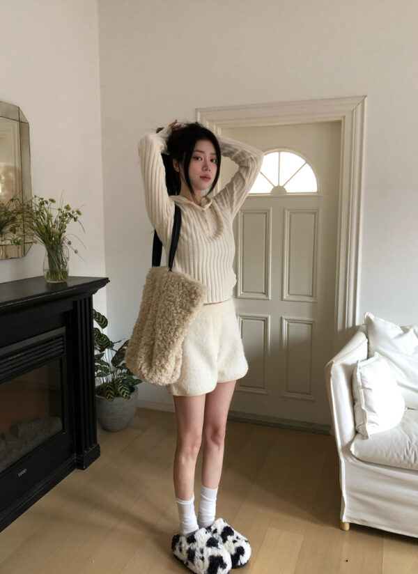 Y03 萊妮的絨毛顯瘦短褲