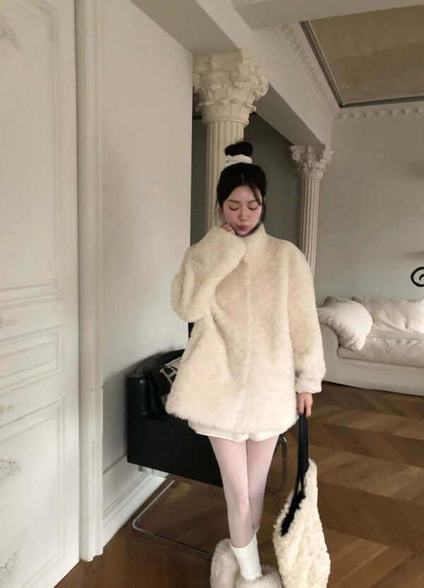 Y34 Bordeaux波爾多的綿羊絨毛中長版外套