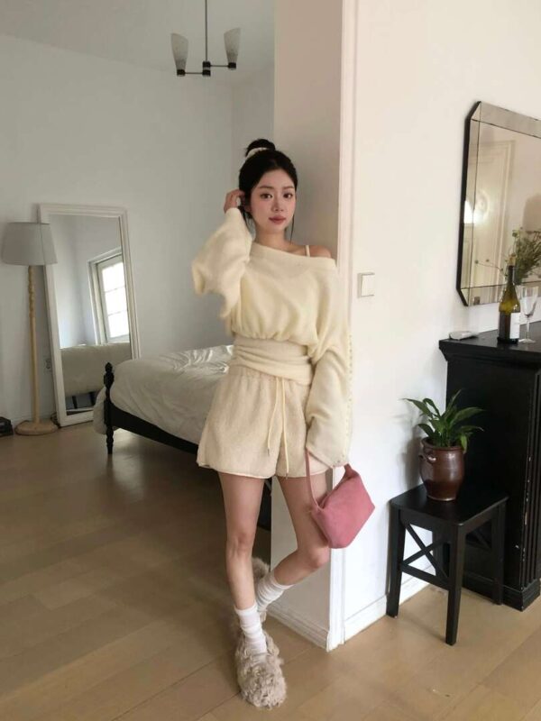 Y07 西雅圖的設計感絨毛背心+外衫set