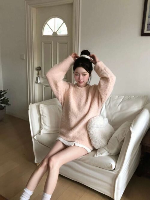 Y22 哈莫的QQ捲絨毛小綿羊毛衣