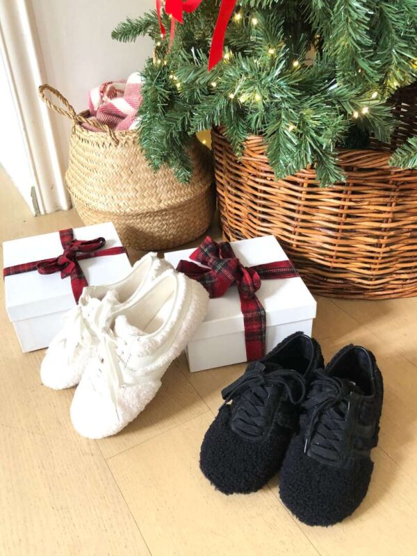 Y38 溫特的拼接羊毛絨毛球鞋