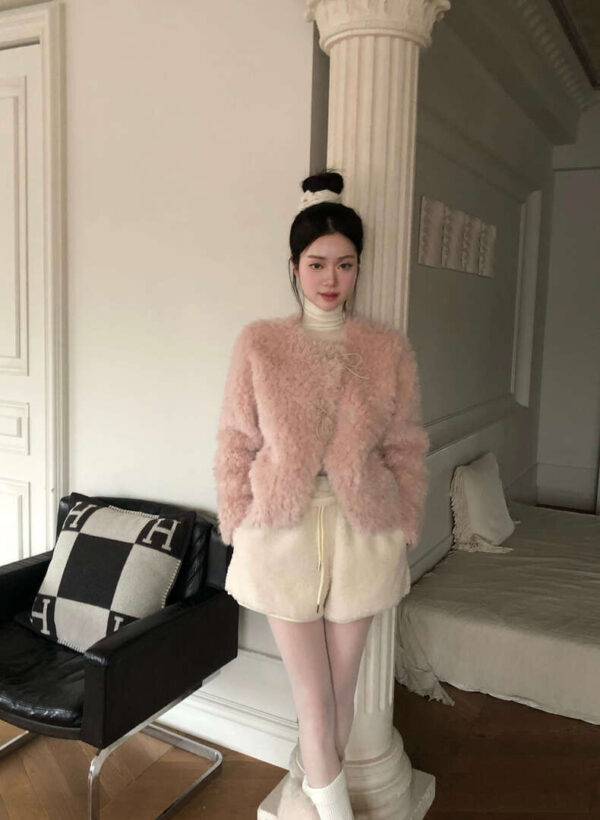 Y23 Belinda貝琳達的軟絨毛蝴蝶結外套