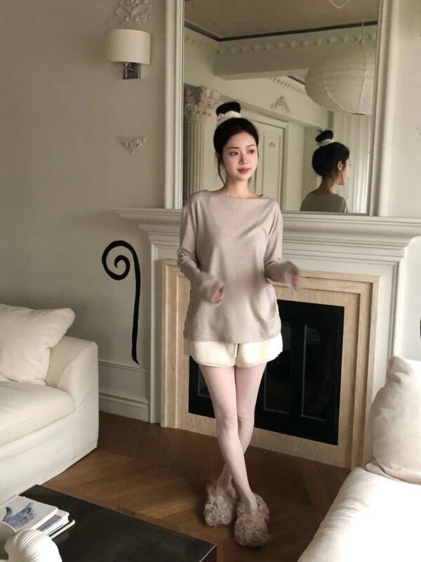 Y01 喬依的天絲羊毛一字領柔軟舒適百搭tee