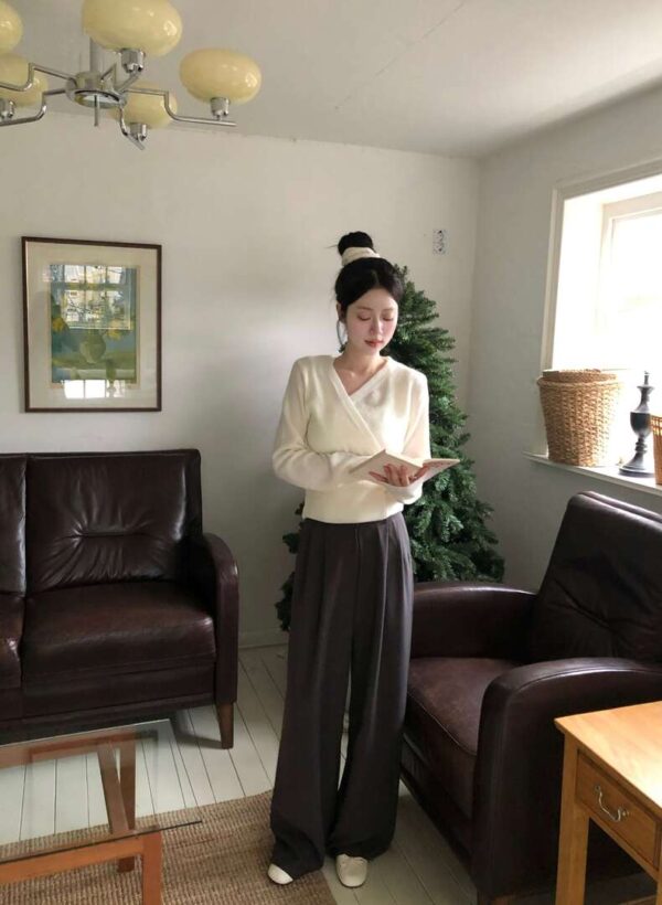 8 W33 Mia 米婭的薄款直筒西裝褲