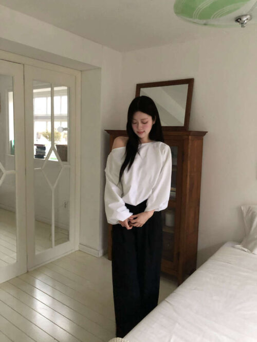 W12 Lillian莉莉安的斜肩襯衫上衣