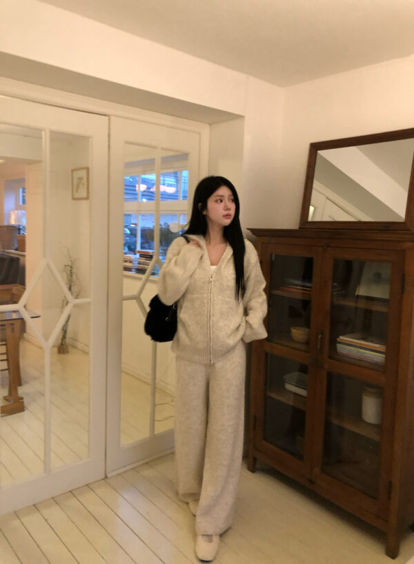 8 W17 德妮的奶茶毛呢針織外套+長褲set