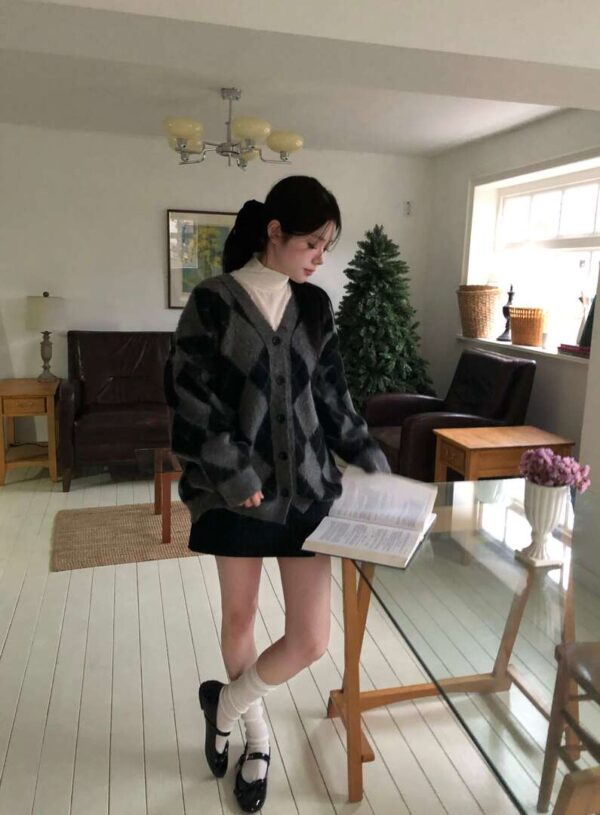 W30 羅茜的草莓可麗露菱格毛毛外套