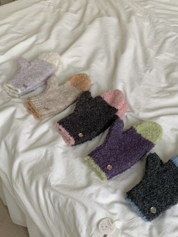 Y05 索菲亞的設計師羊駝毛保暖QQ手套