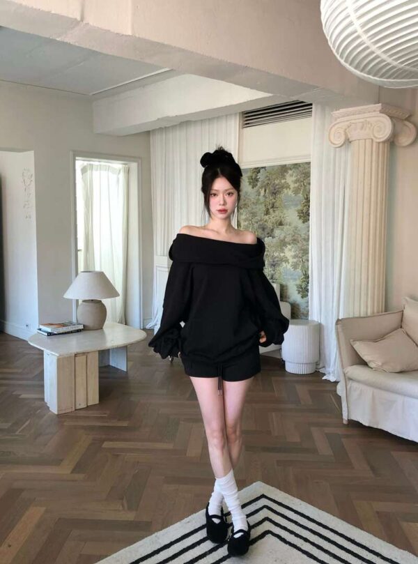 Z13 Selena賽琳娜的設計師一字領帽t上衣