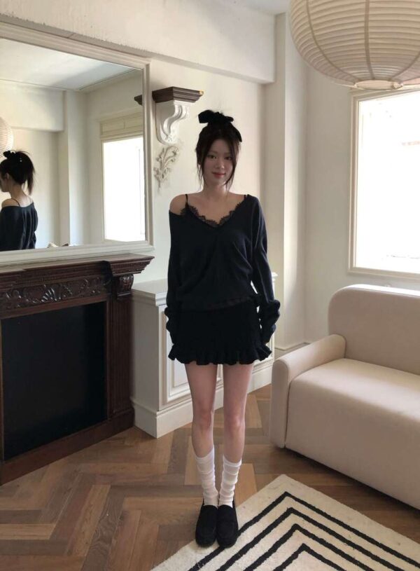 Z18 Elodie艾洛蒂的v領針織上衣