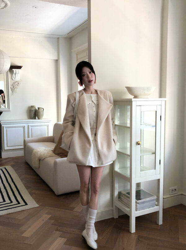 1 (59) Z36 查茨沃斯莊園的柔軟短毛貝殼扣外套