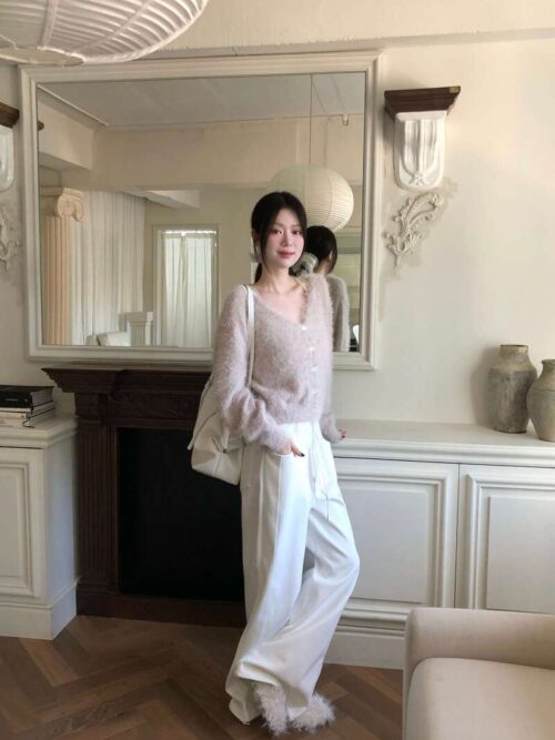 Z41 薇諾希的短絨毛針織毛衣外套