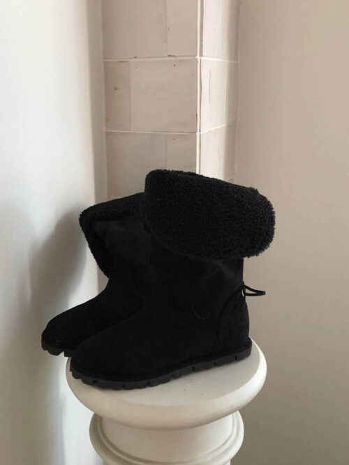 Z31 Beverly貝芙麗的黑色捲毛後蝴蝶結長靴