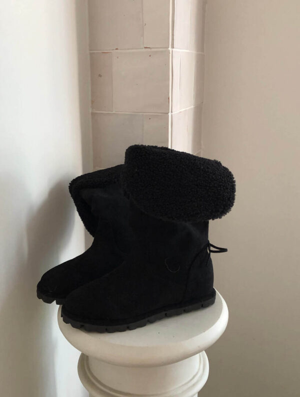 Z31 Beverly貝芙麗的黑色捲毛後蝴蝶結長靴