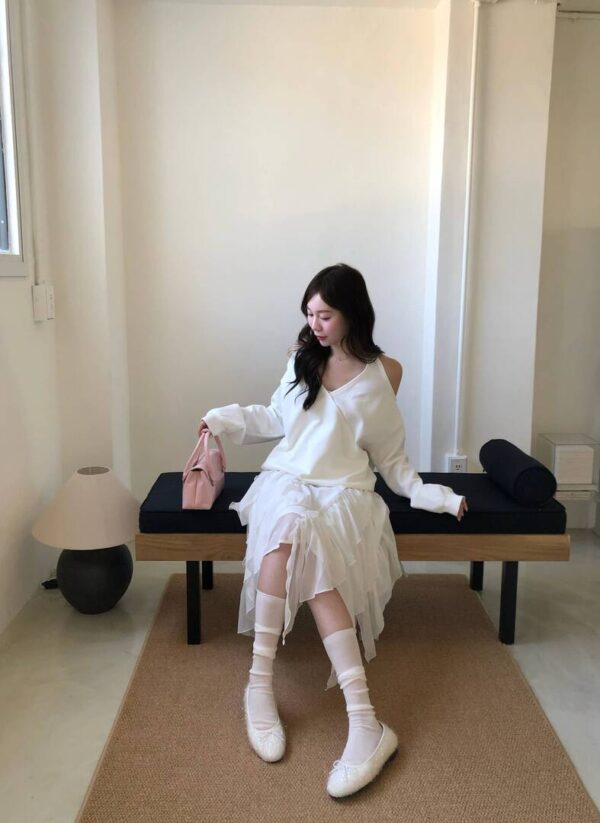 AB12 Joyce喬伊絲的繞脖露肩設計師薄棉上衣