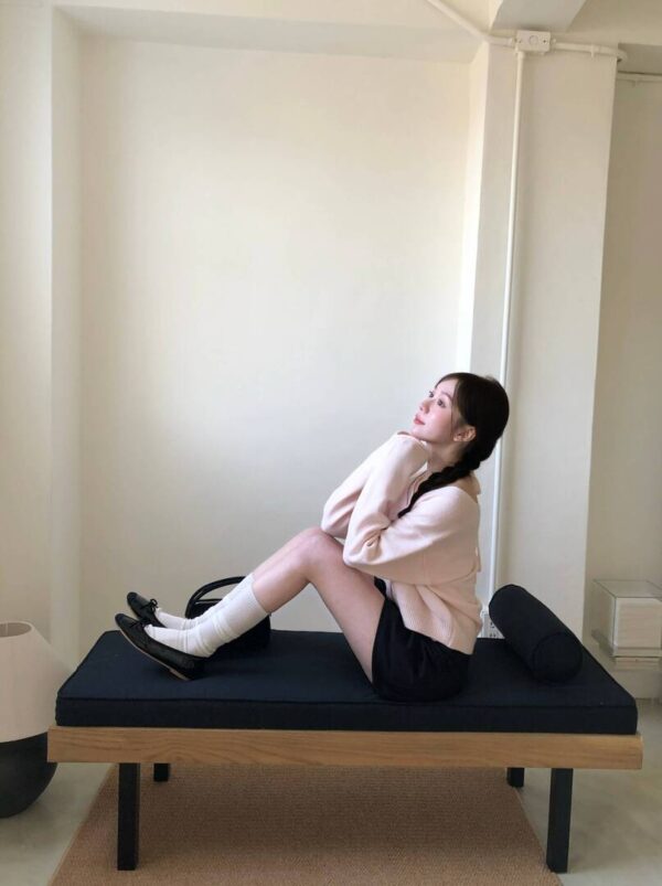 AB23 Sienna西恩娜的假兩件繞脖背心露肩小外套