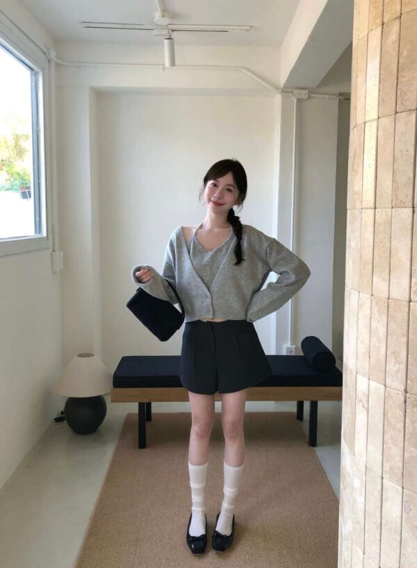 AB23 Sienna西恩娜的假兩件繞脖背心露肩小外套