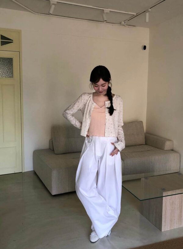 AB16 維也納的霍夫堡小玫瑰蕾絲珍珠薄外套