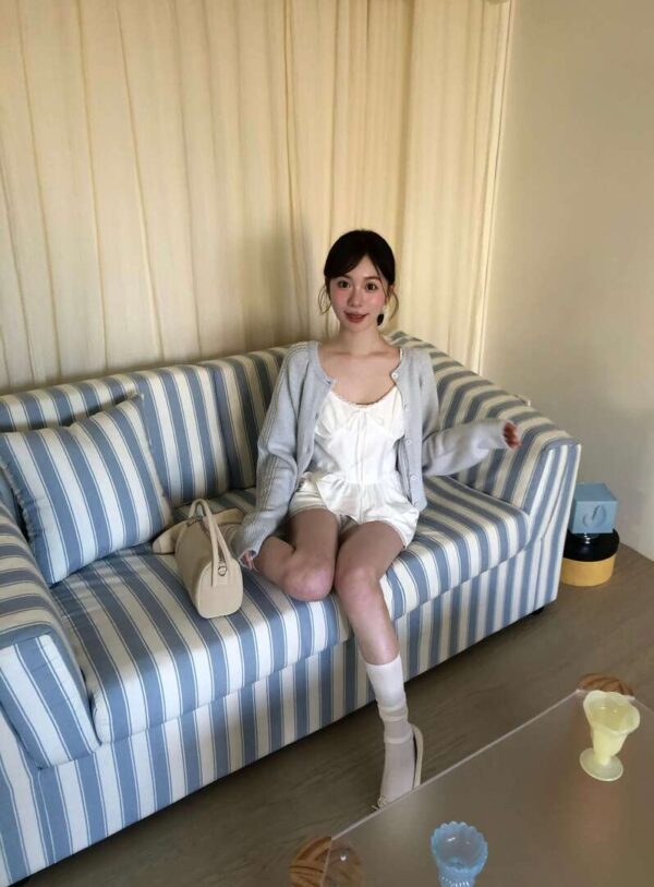 AB24 Lily莉莉的小蕾絲緞面蝴蝶結背心