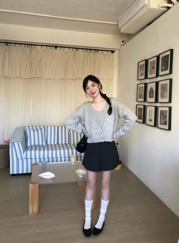 AB25 艾莉諾的巴黎花園薄款顯瘦西裝短褲