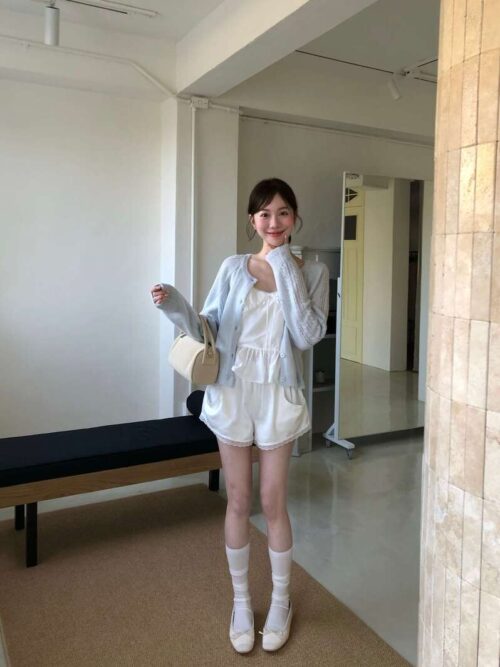 AB10 溫格多琳的緞面柔光蕾絲短褲