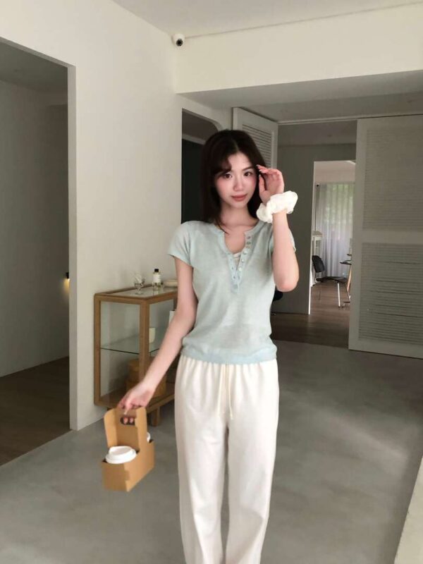 AC07 Eileen愛麗的貝殼捲邊柔軟天絲棉上衣