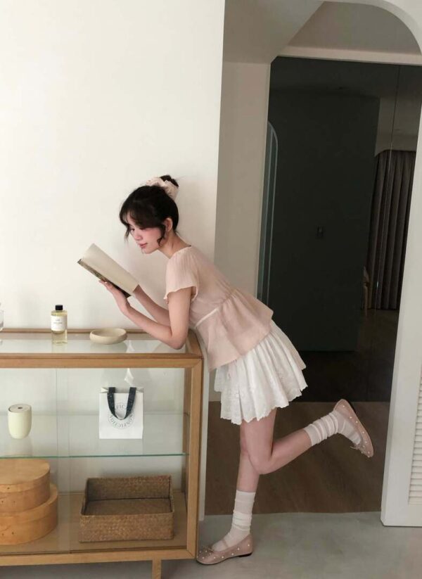 AC01 Clara可娜的軟紗質拼接蕾絲上衣