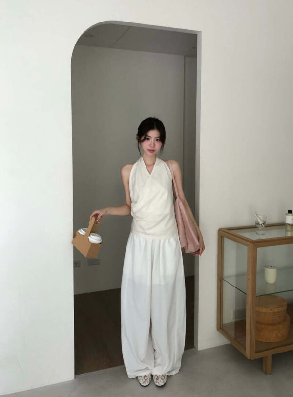AC15 Chloe克洛伊的設計師繞脖綁帶蝴蝶結背心