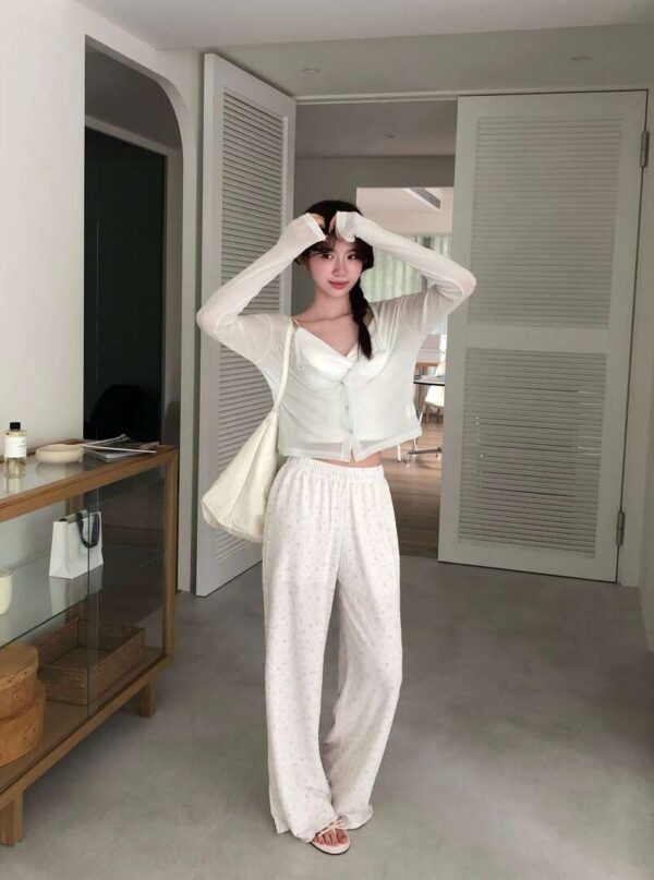 AC19 Nina妮娜的濟州島彈力小碎花直筒長褲