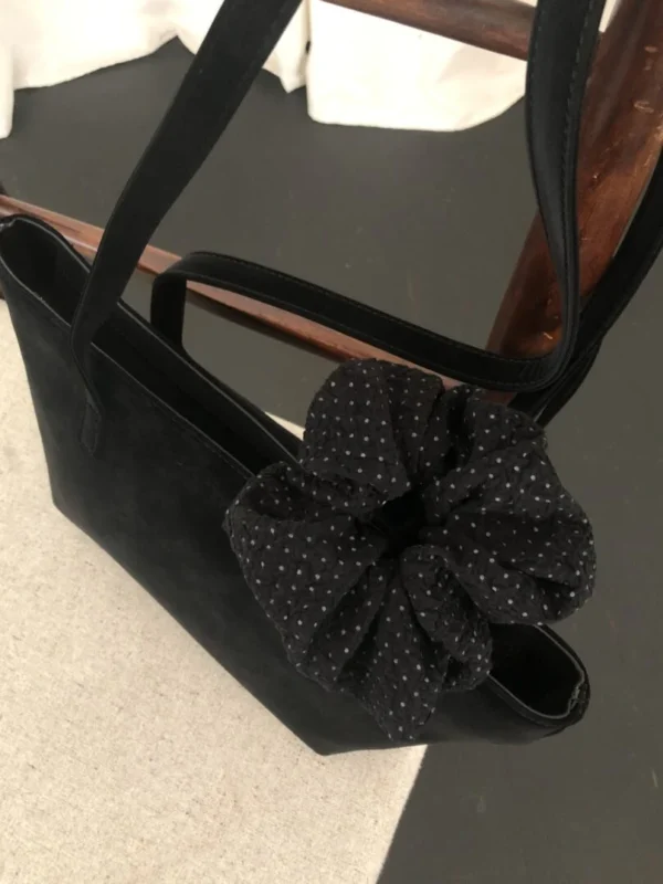 AD66 Bérénice貝蕾妮絲的黑色法式點點大腸圈