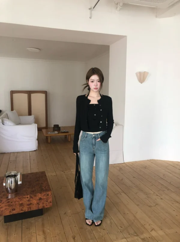 AD07 Léonie 蕾奧妮的蕾絲腰頭微喇叭牛仔褲