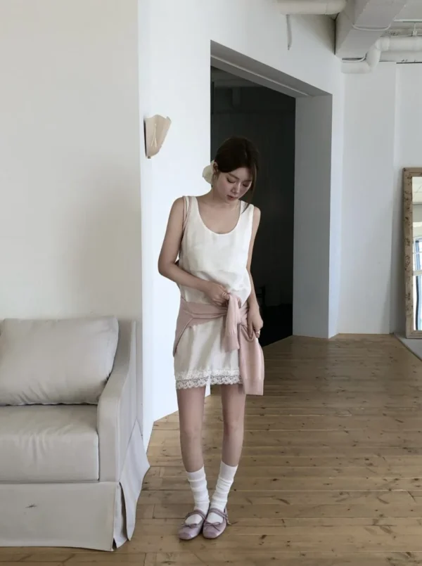 AD17 Simone西蒙娜的柔霧白緞光蕾絲洋裝